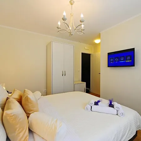 Avant Garde Luxury Rooms Gostinjska kuća